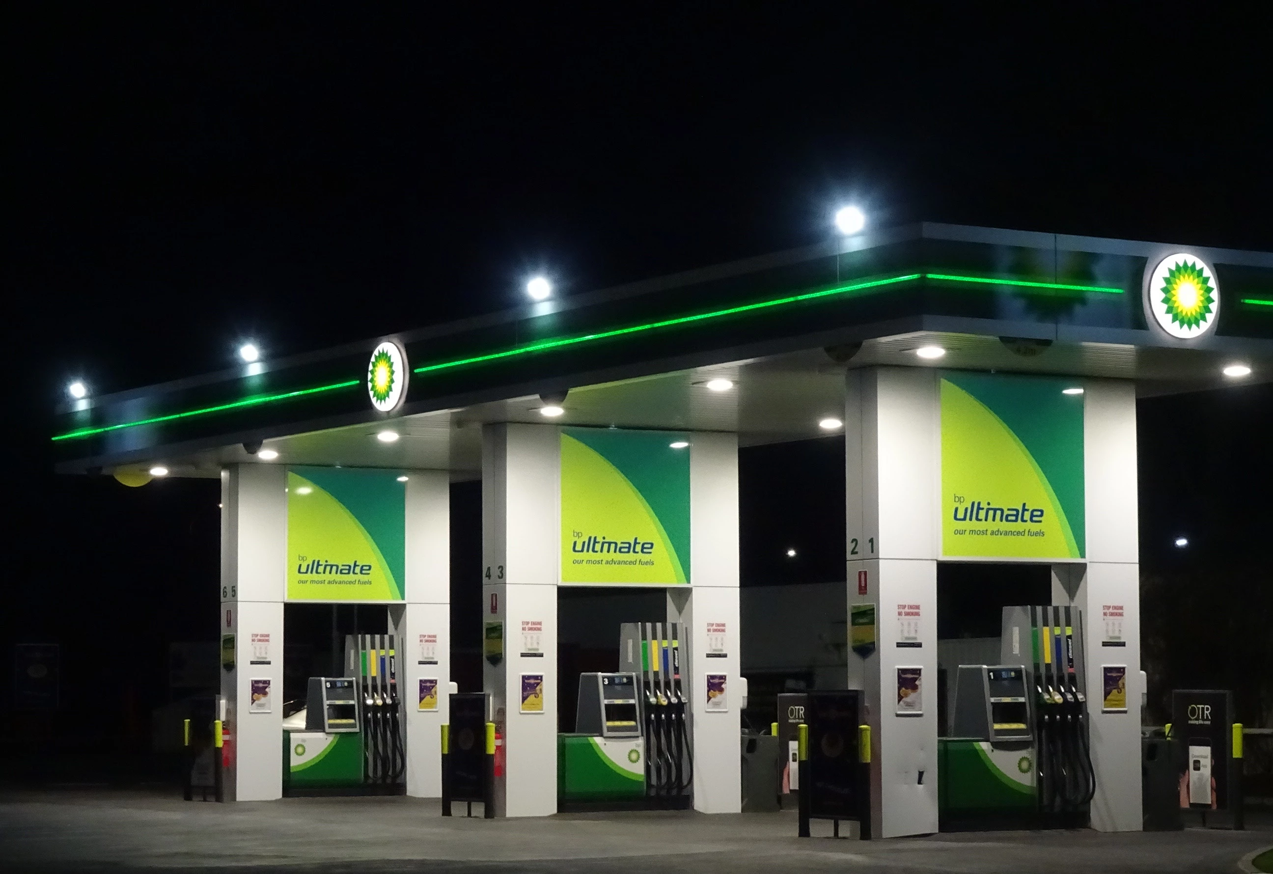 There are approximately 18,700 BP branded forecourts worldwide.