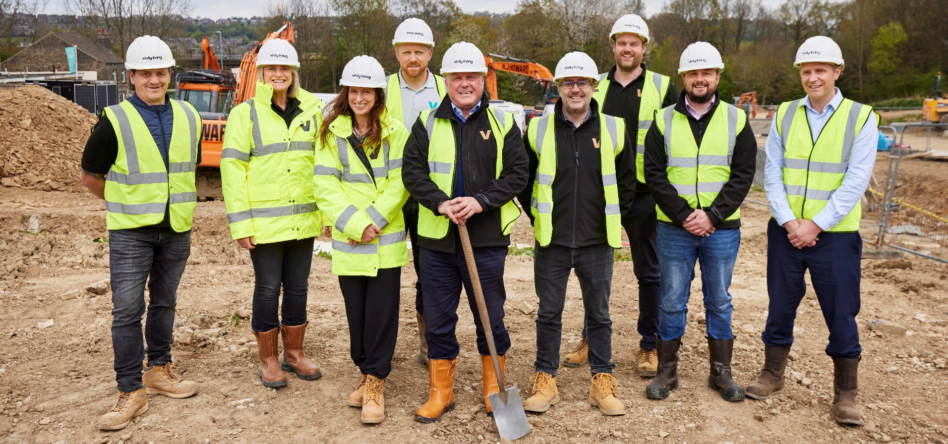 Vivly-Shepley 2 building site team.jpg