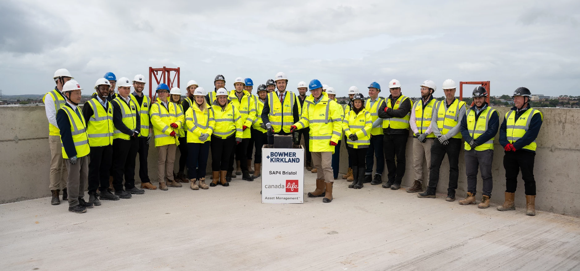 Kingfisher Court topping out 3.jpg