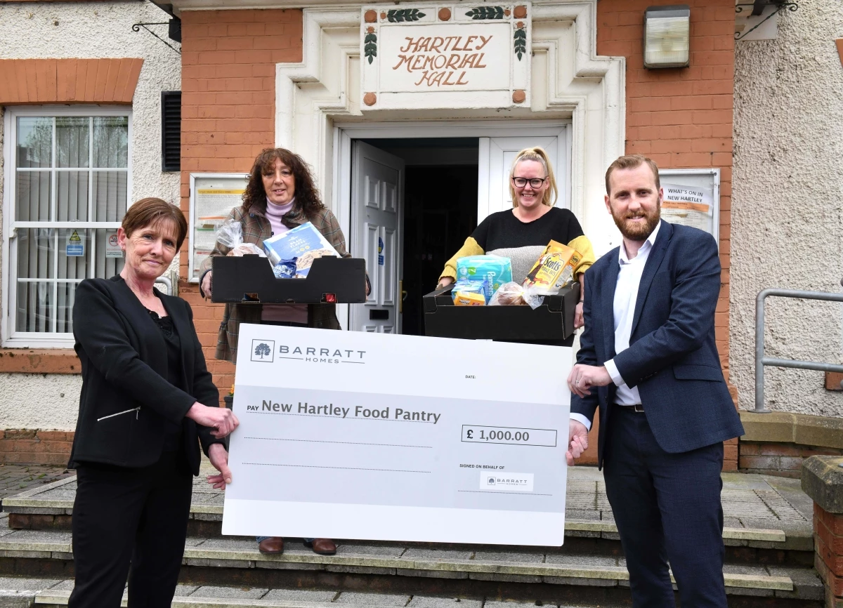 Barratt Developments North East supports New Hartley Food Pantry with Community Fund donations worth £1000 