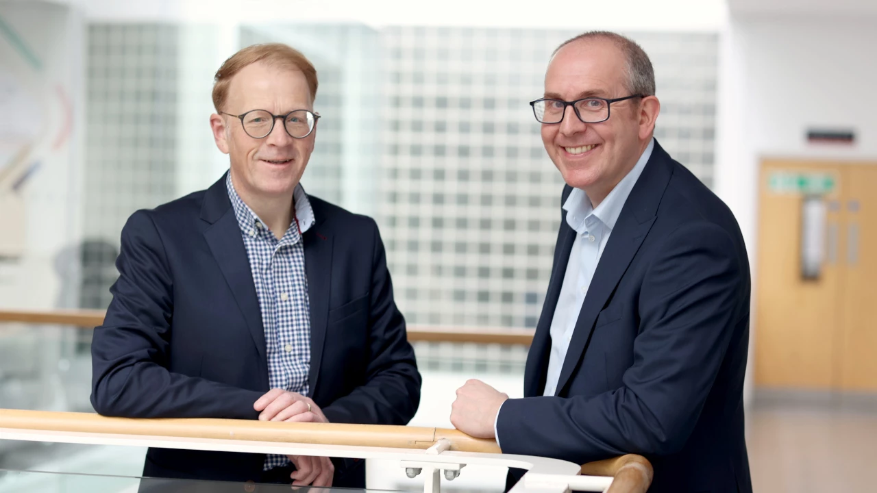 UKSE Midlands area manager Steve Grice (left) and regional executive Mike Lowe (right)