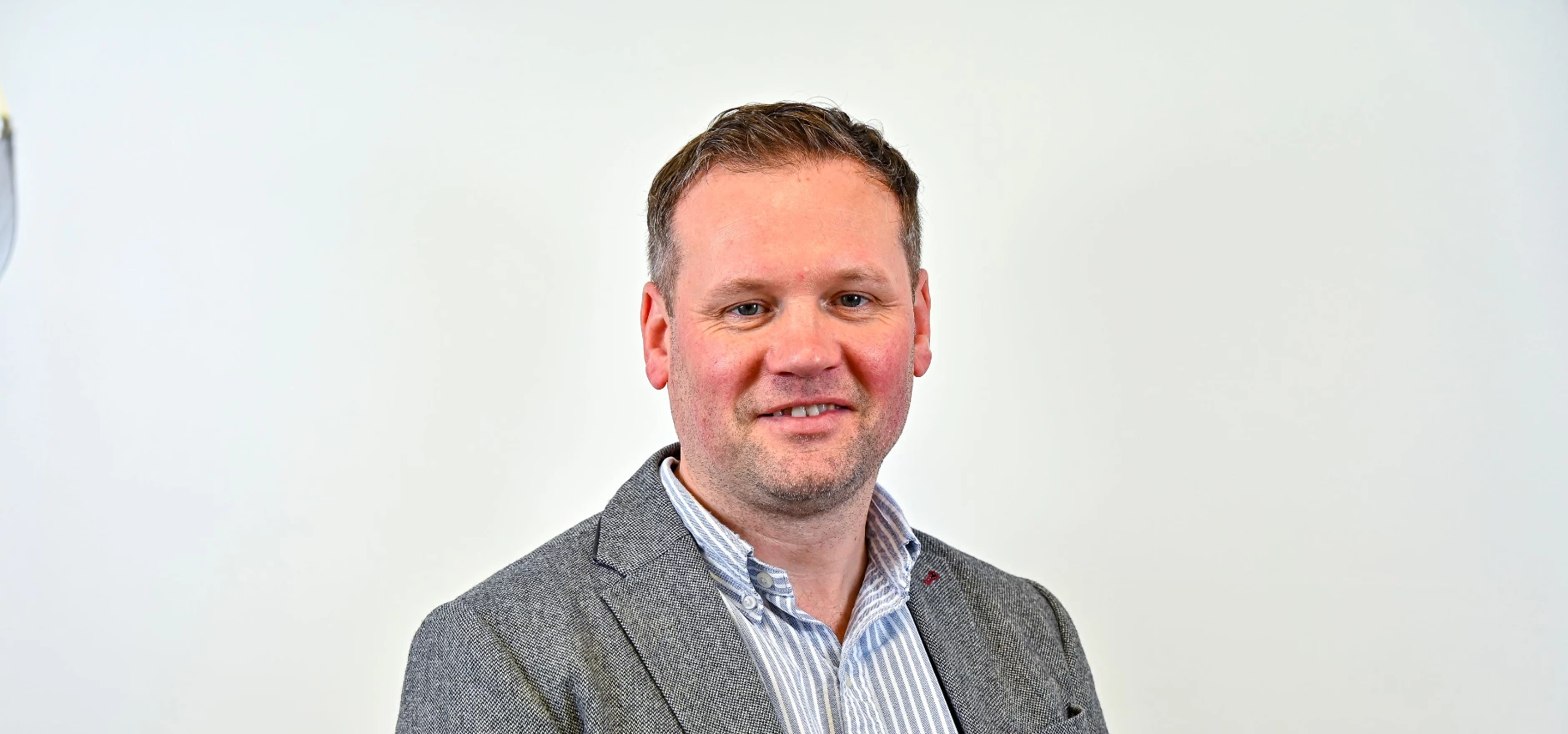 Tom Clayton - IntelliAM (1)-2.jpg