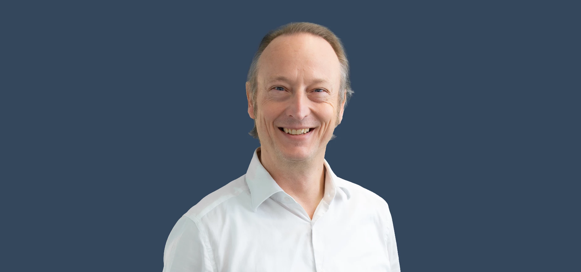 Simon Toplass_pagabo_grey.jpg