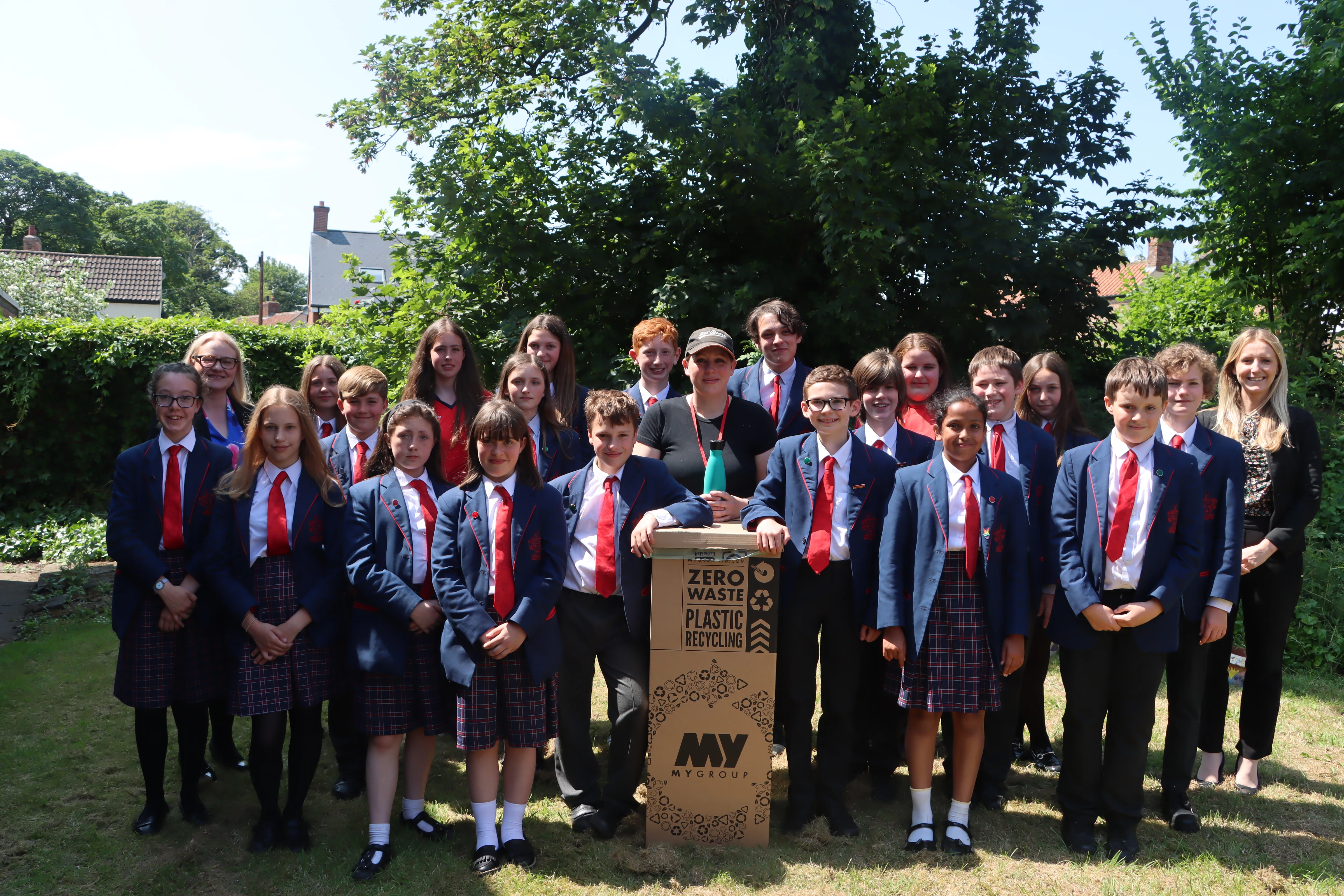 Helen Deehan, chair of Stockton Climate Action Network and the organiser of Norton Green Market with Red House pupils