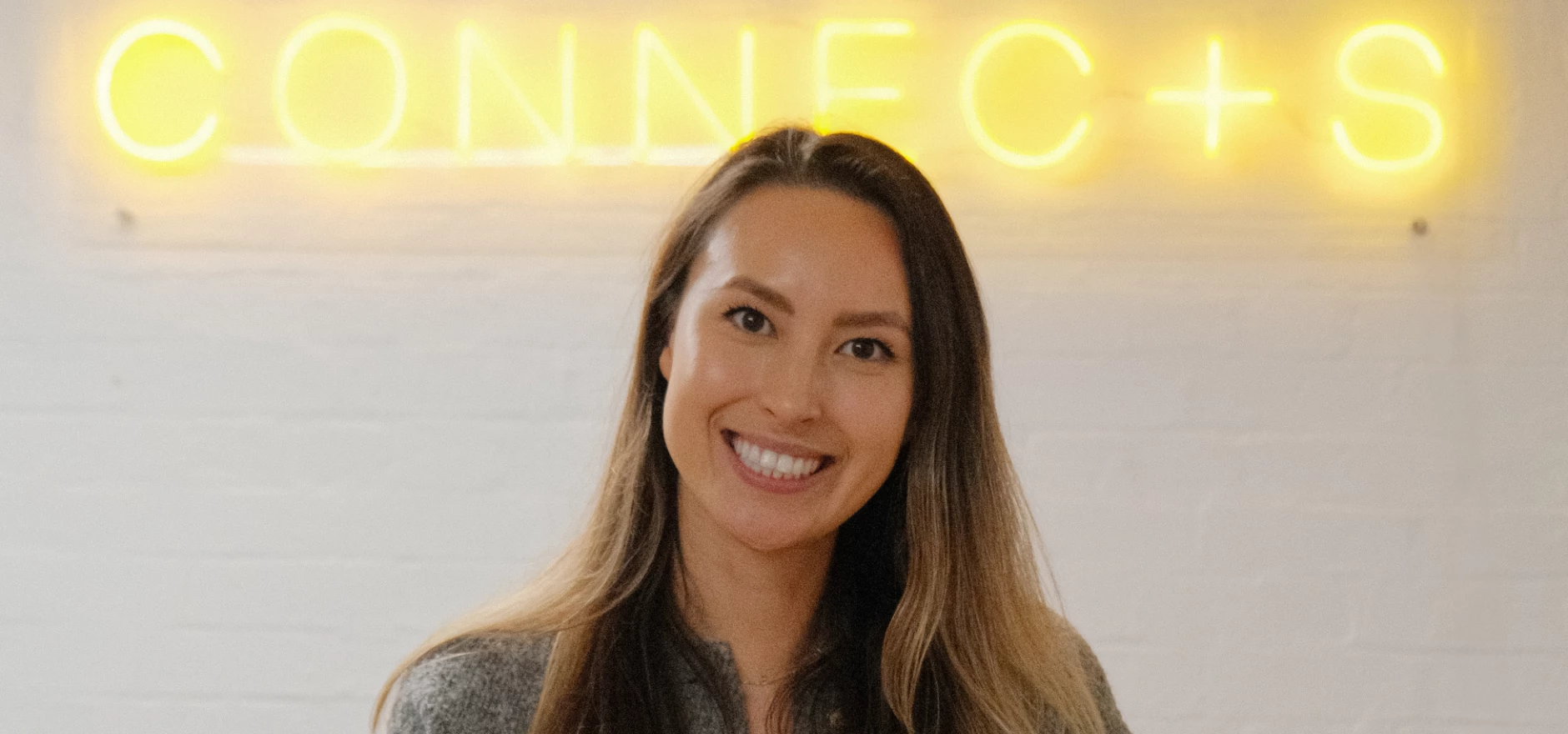 Mae_Connects_Headshot.jpg