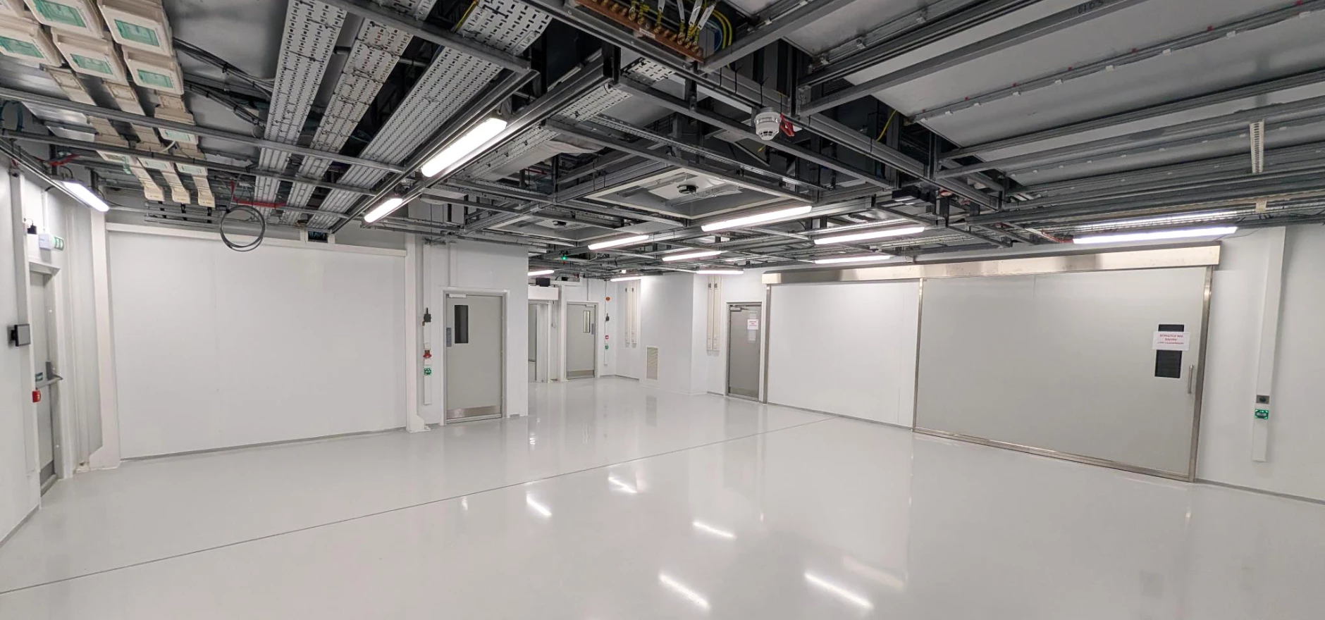 Merit - New clean and dry zone (CDZ) at UKBIC, Coventry.jpg